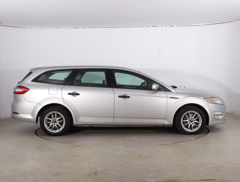 Ford Mondeo, 2013