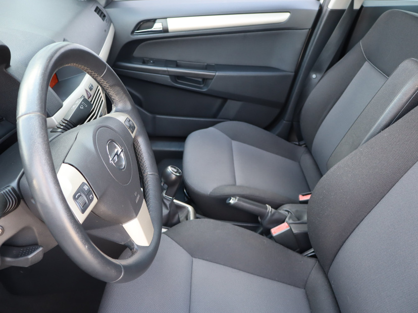 Opel Astra, 2007