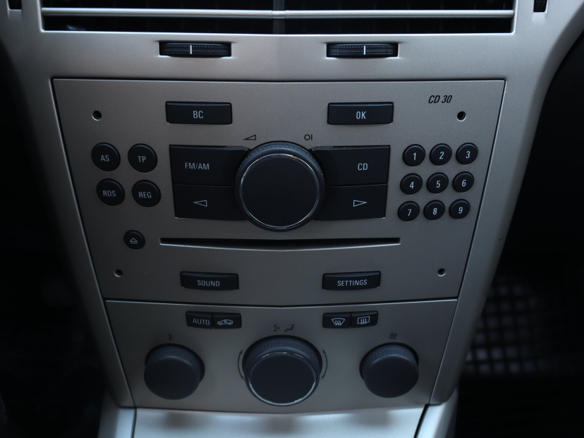 Opel Astra, 2007