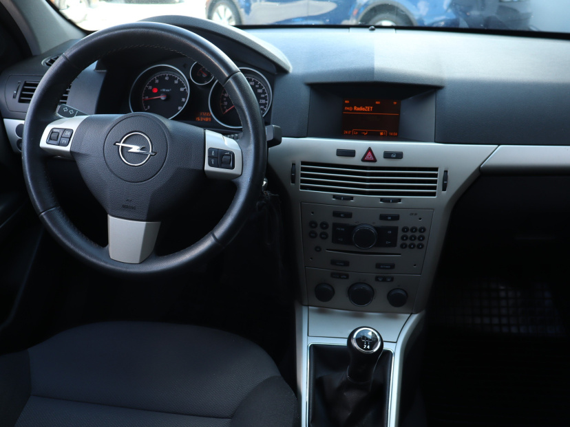 Opel Astra, 2007