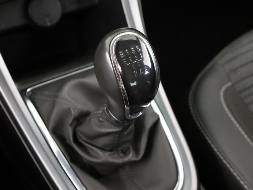 Opel Astra, 2015