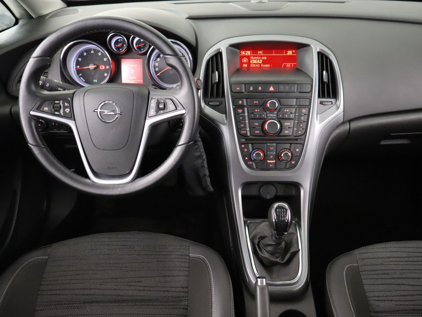 Opel Astra, 2015