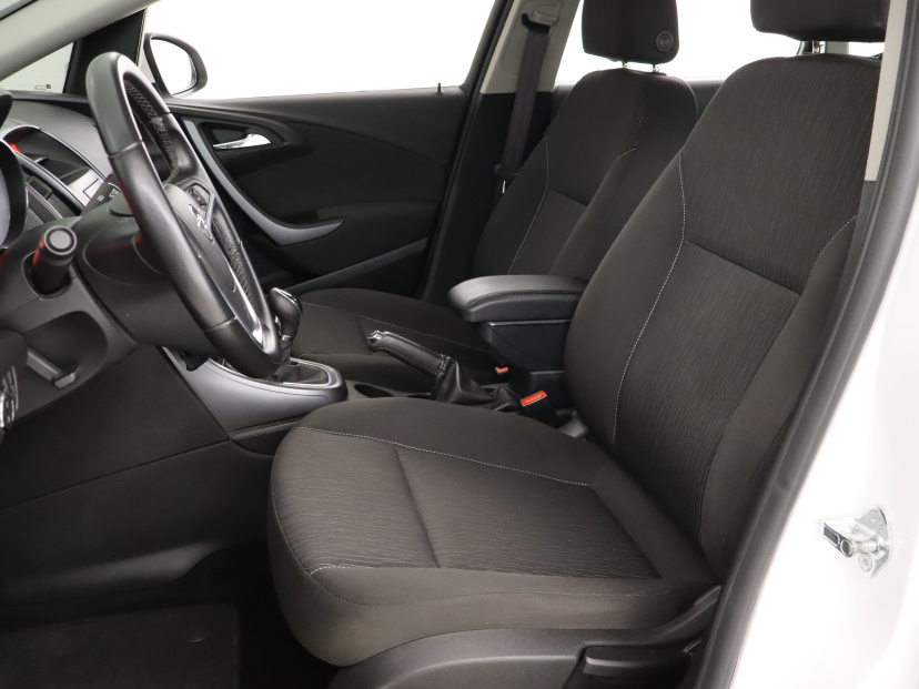 Opel Astra, 2019