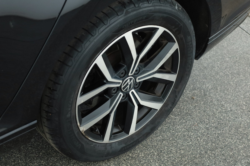 Volkswagen Passat, 2022
