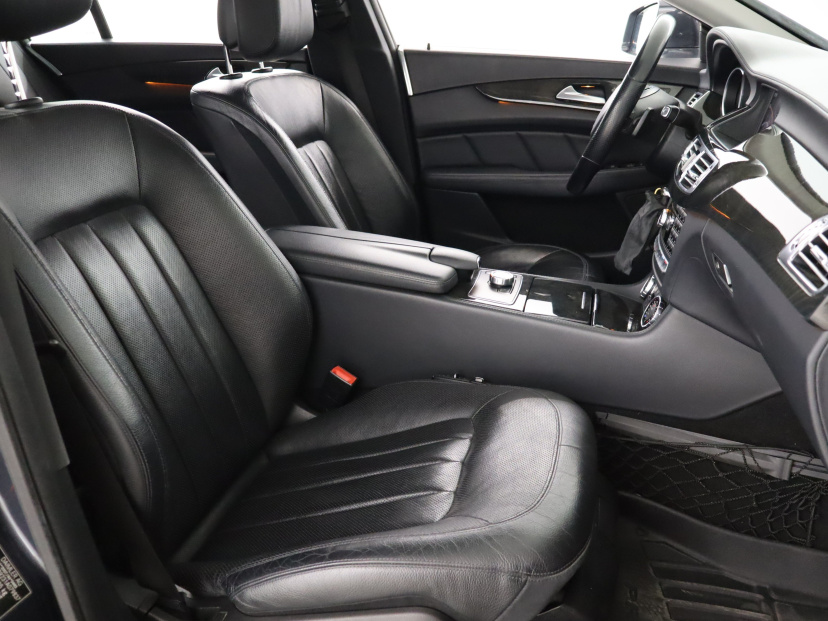 Mercedes-Benz CLS, 2013