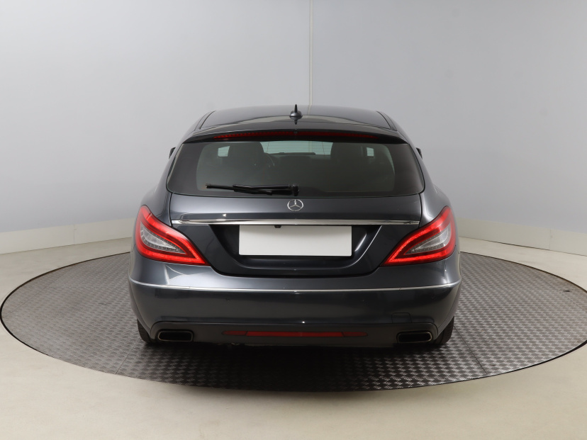 Mercedes-Benz CLS, 2013