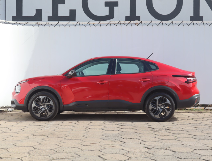 Citroen C4 X, 2024