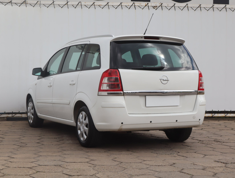 Opel Zafira, 2012