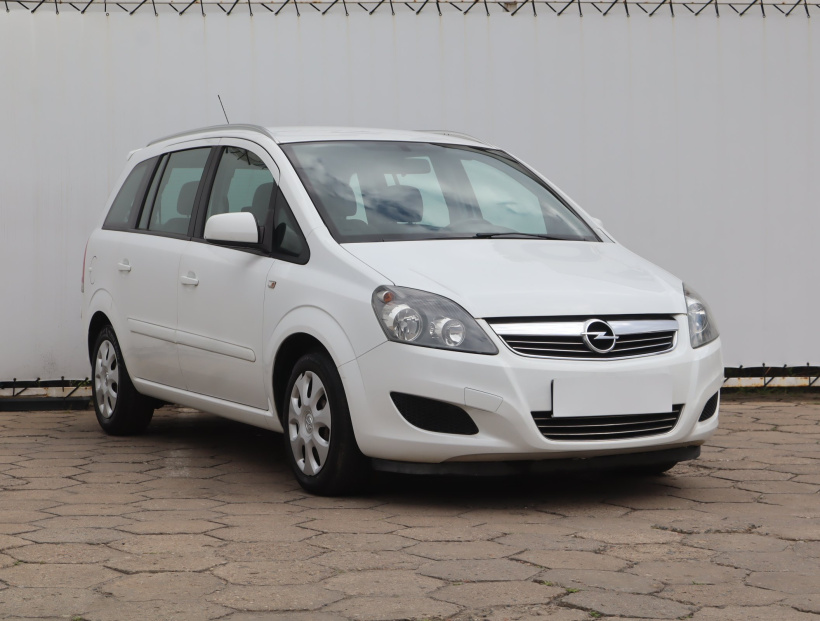 Opel Zafira, 2012