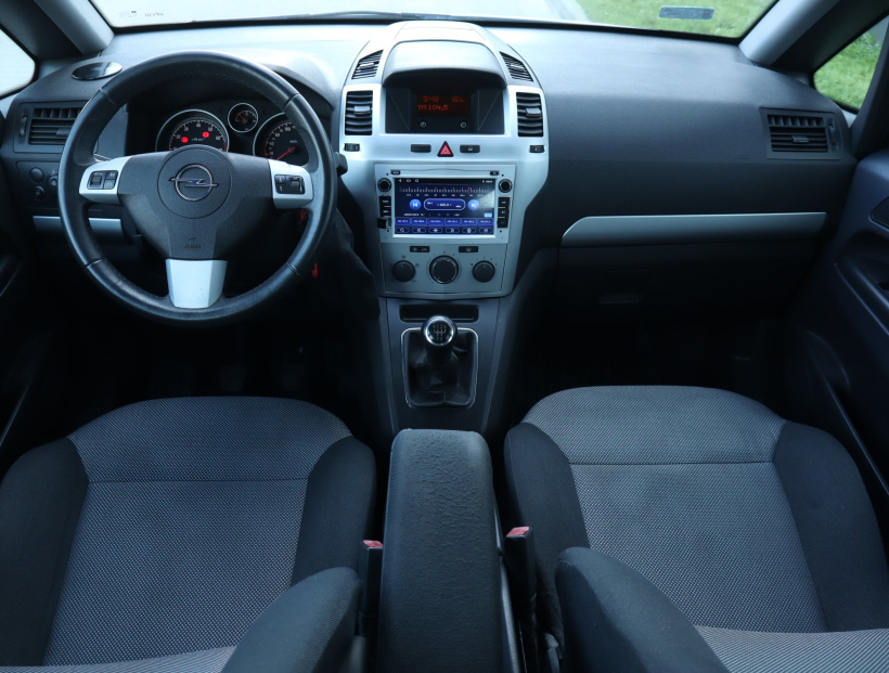 Opel Zafira, 2012