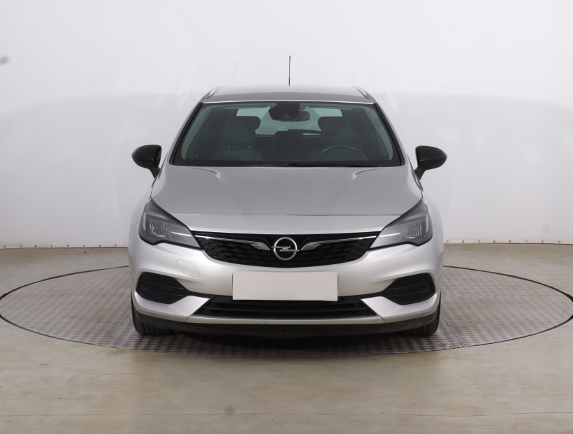 Opel Astra, 2021
