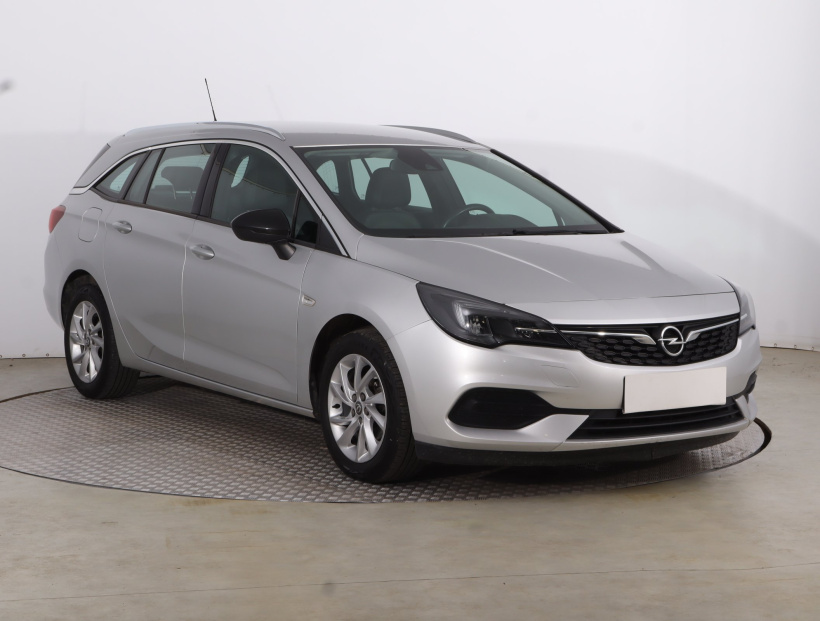 Opel Astra, 2021
