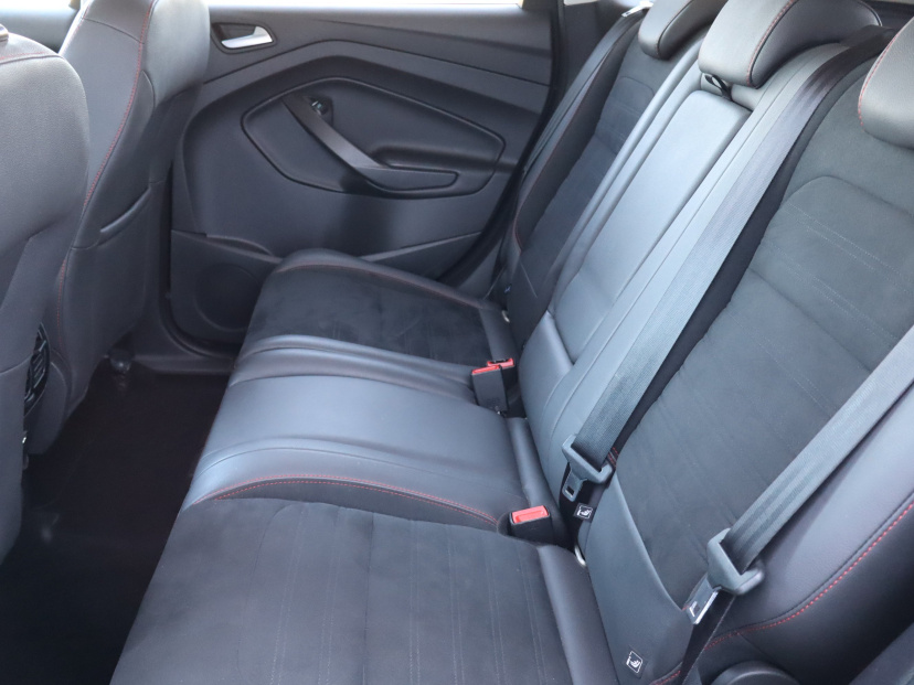 Ford Kuga, 2017