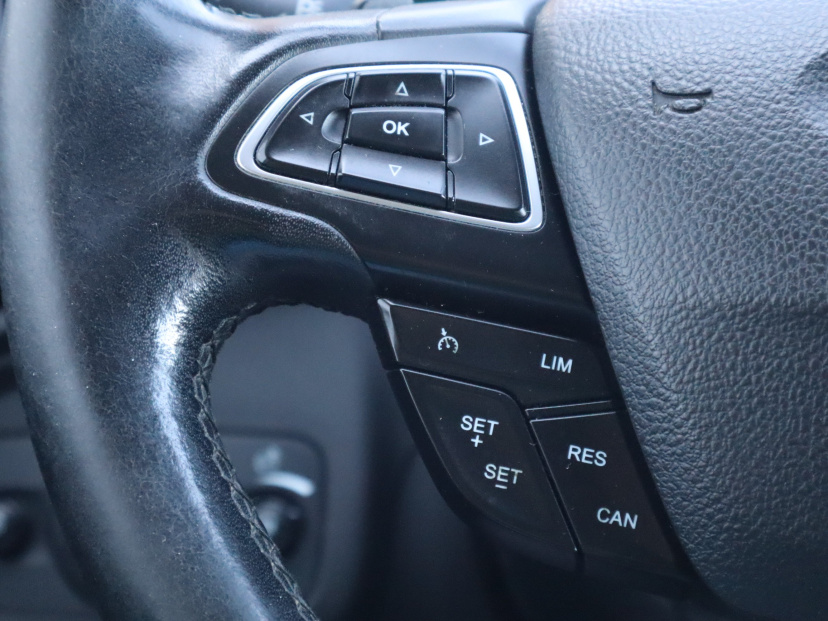 Ford Kuga, 2017