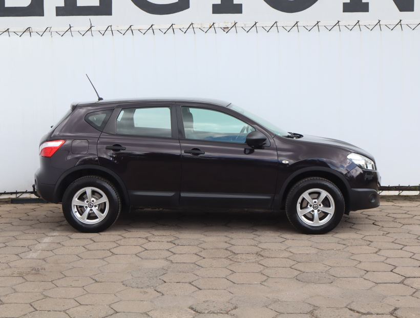 Nissan Qashqai, 2013