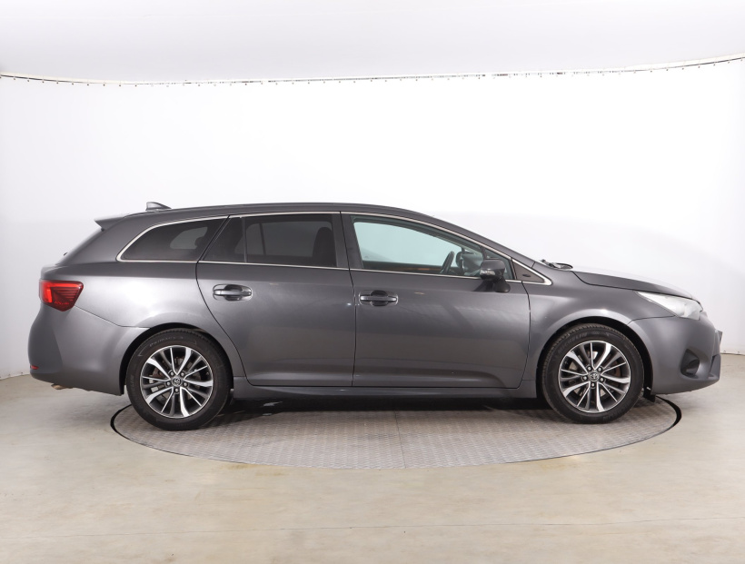 Toyota Avensis, 2017