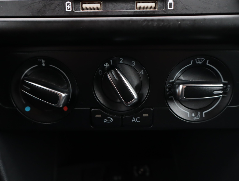 Volkswagen Polo, 2012