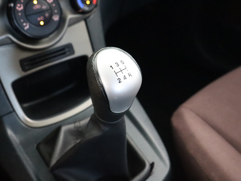 Ford Fiesta, 2011