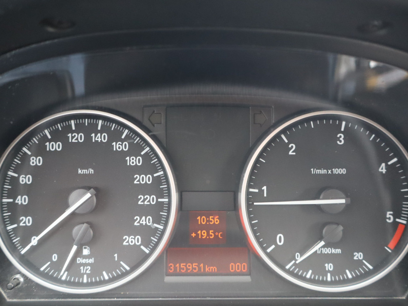 BMW 3, 2011