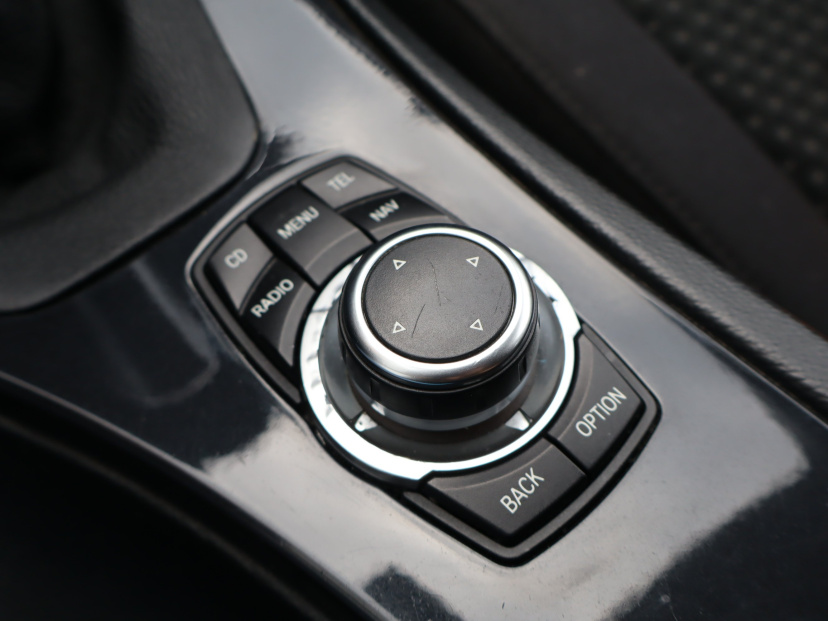 BMW 3, 2011