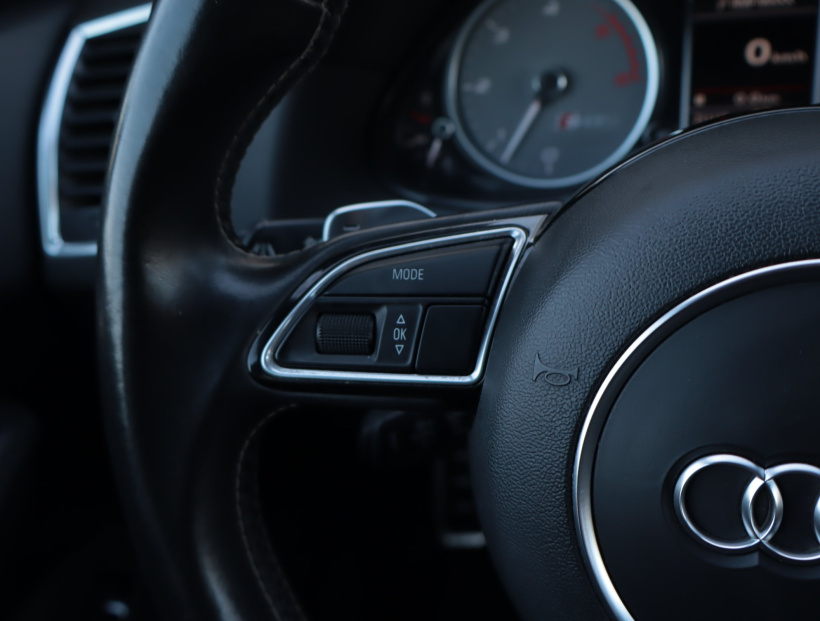 Audi SQ5, 2015