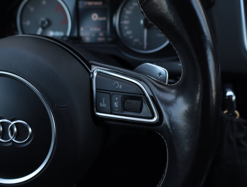 Audi SQ5, 2015