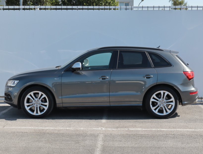 Audi SQ5, 2015