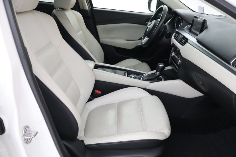 Mazda 6, 2016