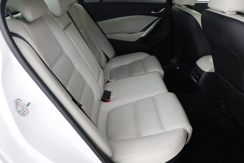 Mazda 6, 2016