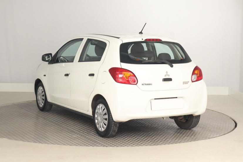 Mitsubishi Space Star, 2015