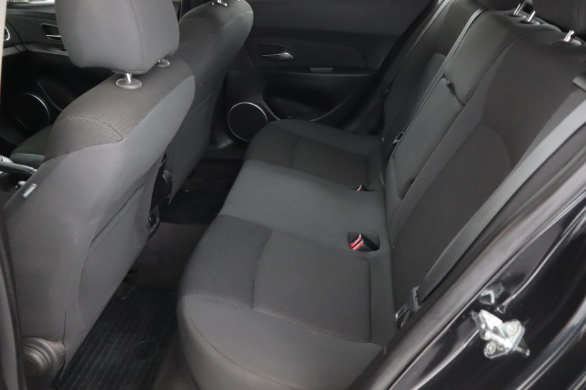 Chevrolet Cruze, 2011