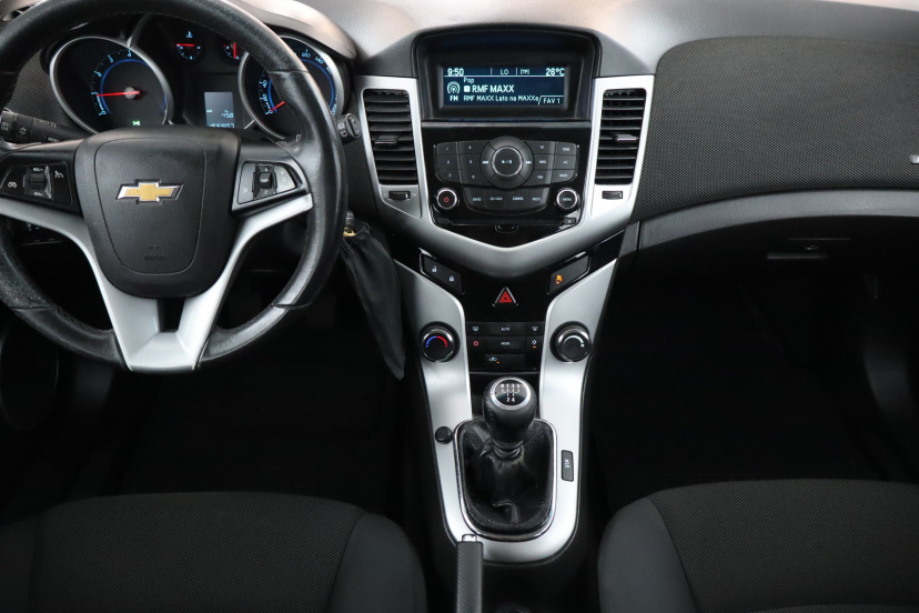 Chevrolet Cruze, 2011