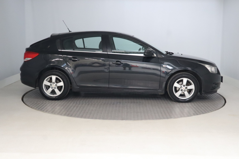 Chevrolet Cruze, 2011