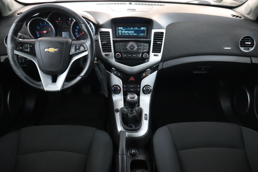 Chevrolet Cruze, 2011