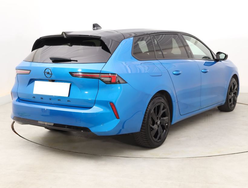 Opel Astra, 2023