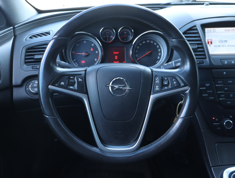 Opel Insignia, 2011