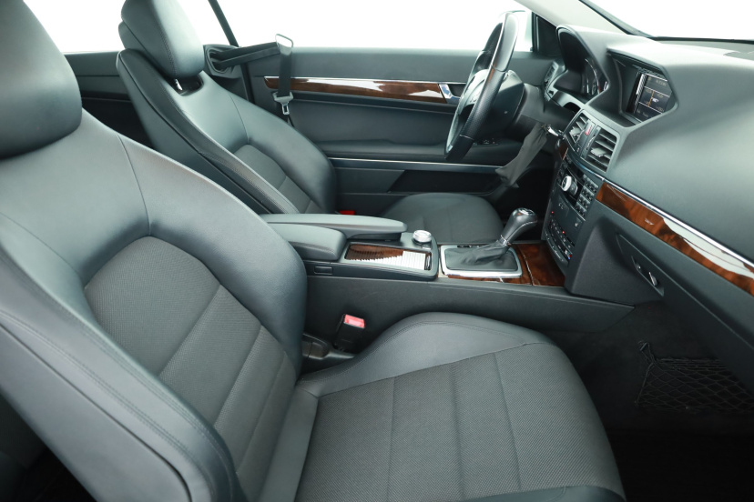 Mercedes-Benz E, 2009