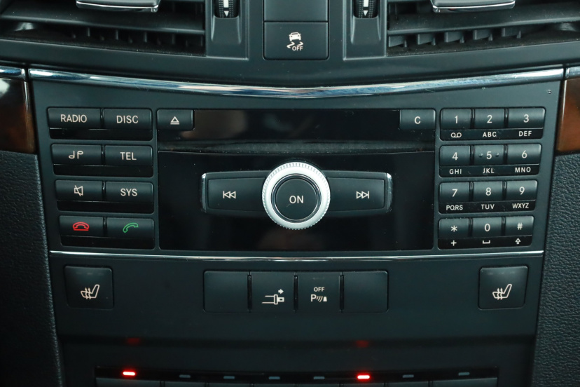 Mercedes-Benz E, 2009