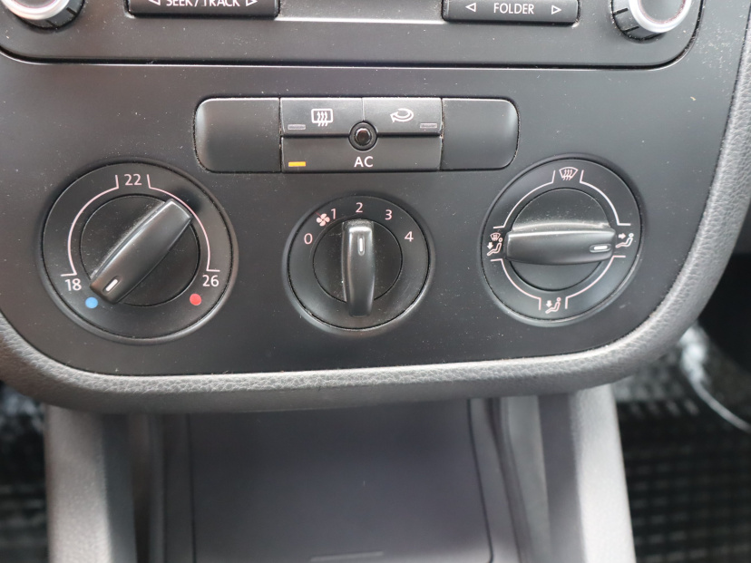 Volkswagen Jetta, 2009