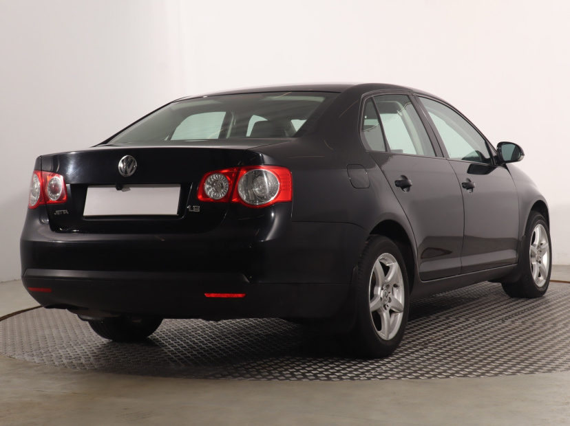 Volkswagen Jetta, 2009