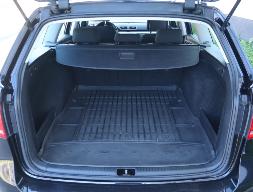 Volkswagen Passat, 2013