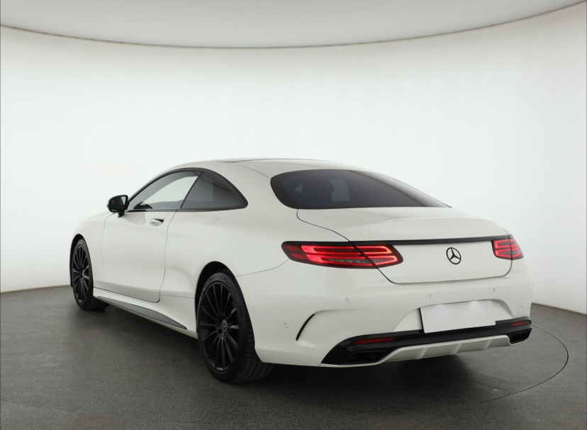 Mercedes-Benz S, 2016