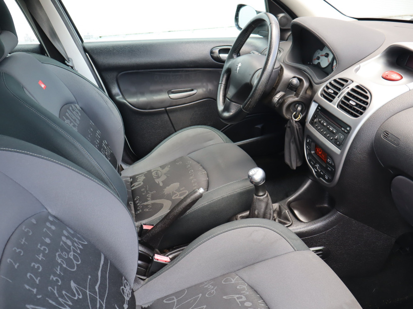 Peugeot 206, 2006