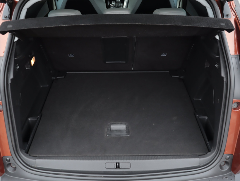 Peugeot 3008, 2019
