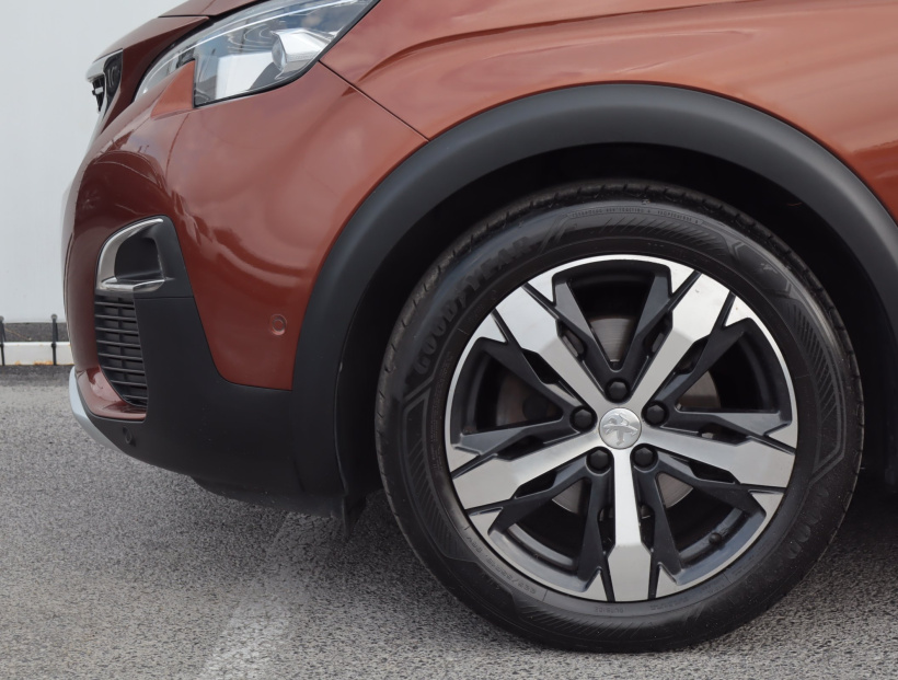 Peugeot 3008, 2019