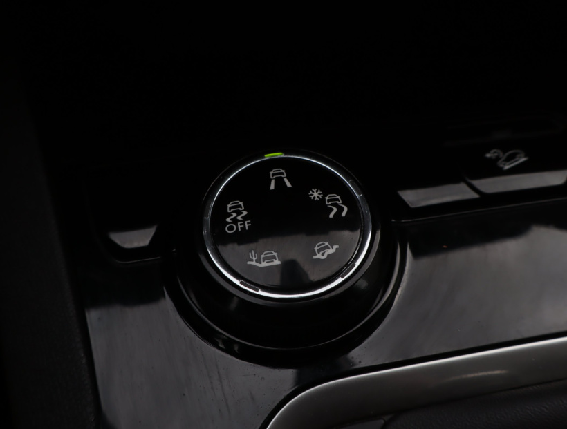 Peugeot 3008, 2019
