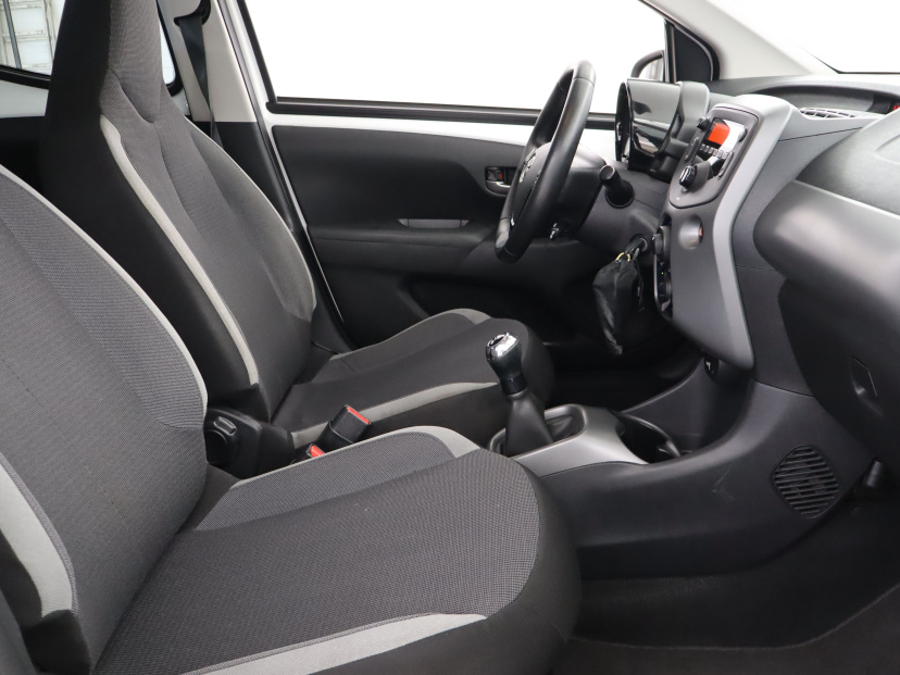 Toyota Aygo, 2021