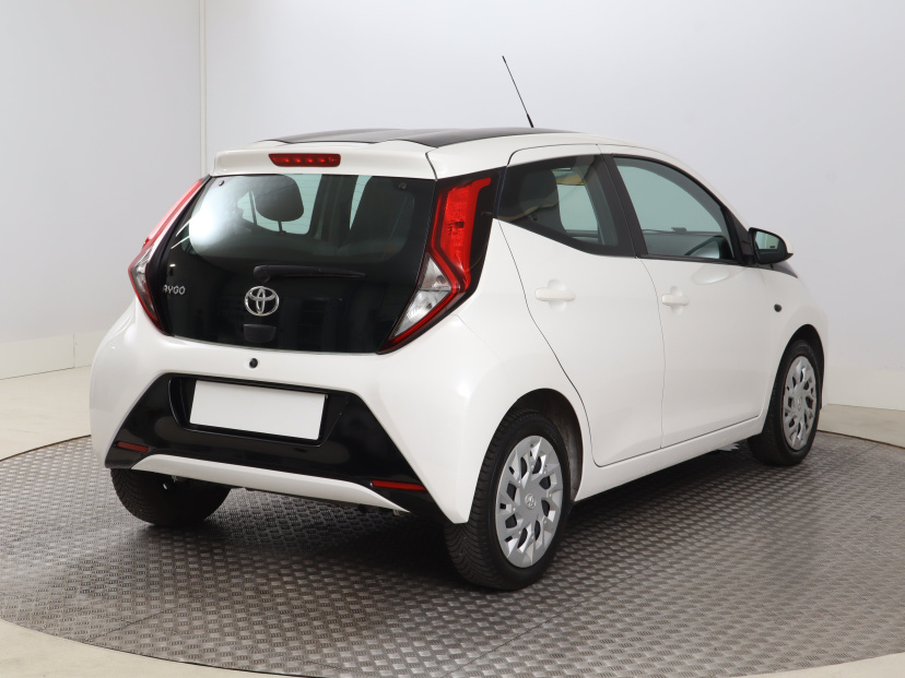 Toyota Aygo, 2021