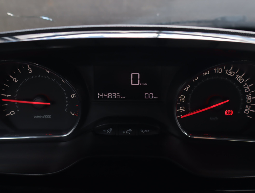 Peugeot 208, 2014