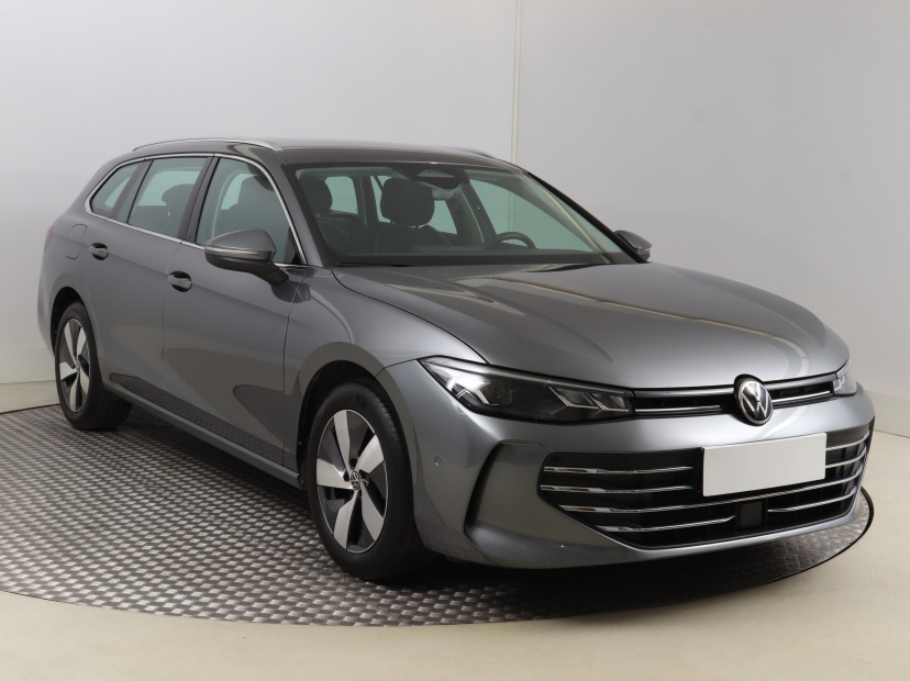 Volkswagen Passat, 2024